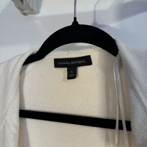 Banana Republic size S cardigan